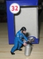 Figur Armand Mechaniker mit Benzinbehlter, 1/32, LeMans Miniatures FLM132035M